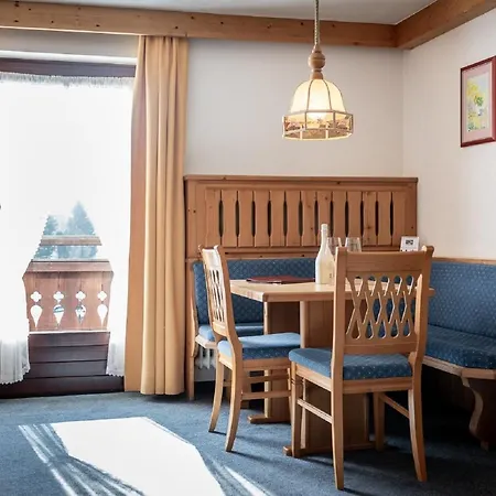 Hotel Alpenrose Pertisau