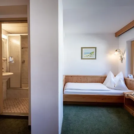 Alpenrose 3* Pertisau