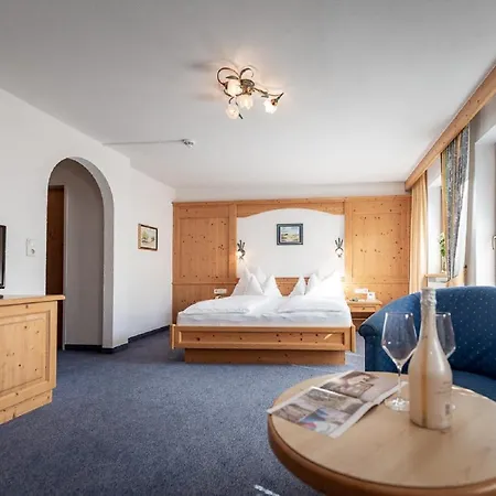 Hotel Alpenrose