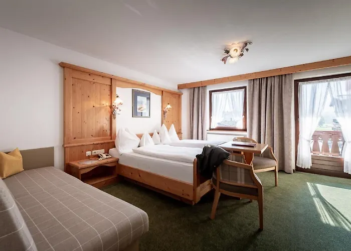 Alpenrose 3* Pertisau