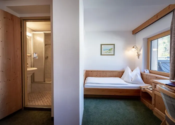 Alpenrose 3* Pertisau